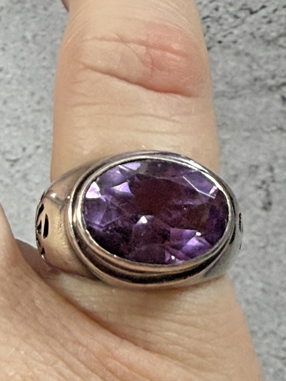 Vintage Lori Bonn Sterling Silver Amethyst Ring Size 7